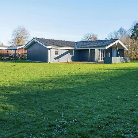 8 Person Holiday Home In B Rkop Egeskov  Exterior photo